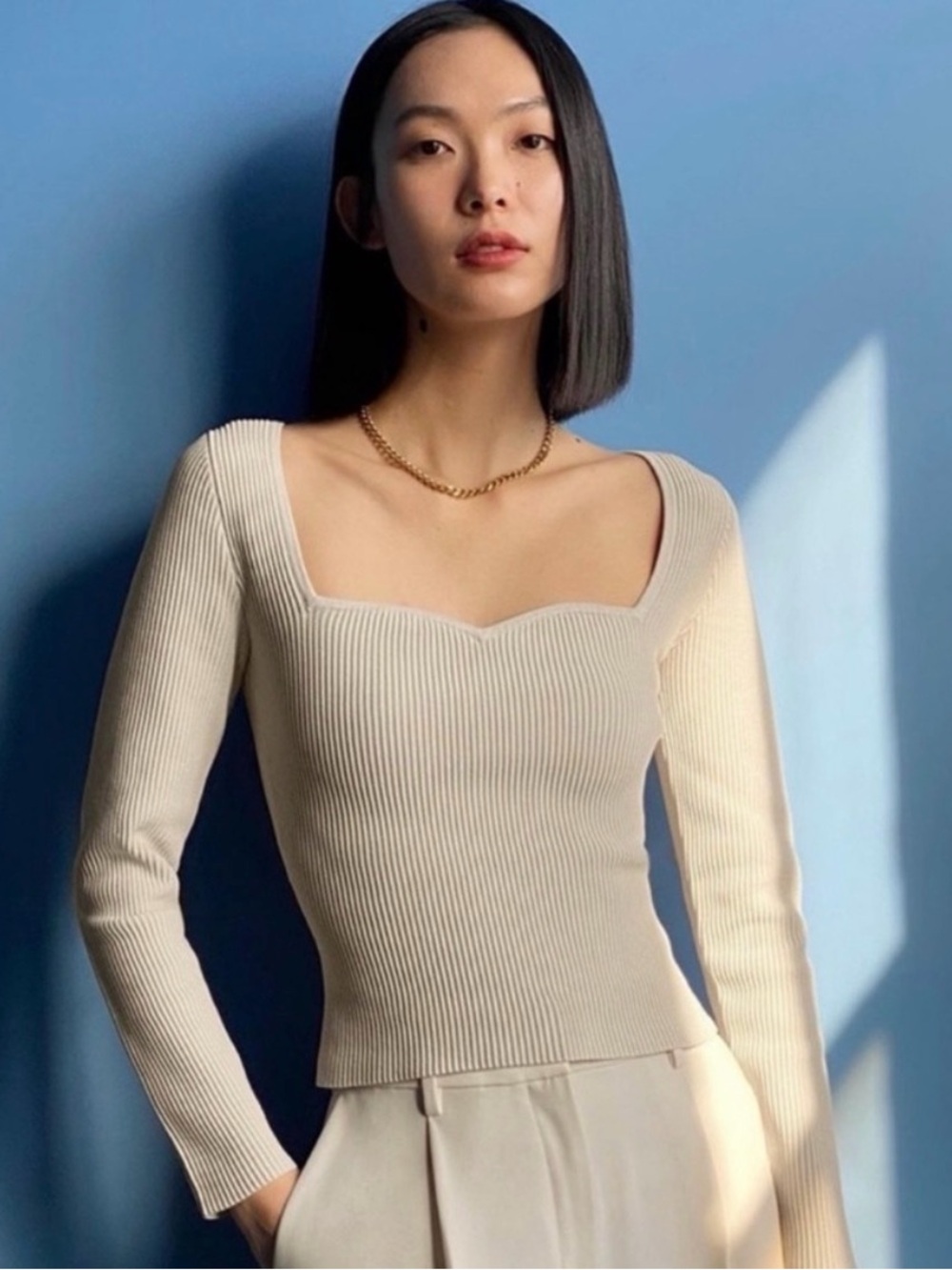 Aritzia Babaton Sweetheart Ribbed Scoop-Square Neck Sweater in Light Beige Small